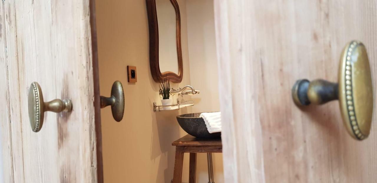 Les Grands Arbres Bed & Breakfast บรัสเซลส์ ภายนอก รูปภาพ