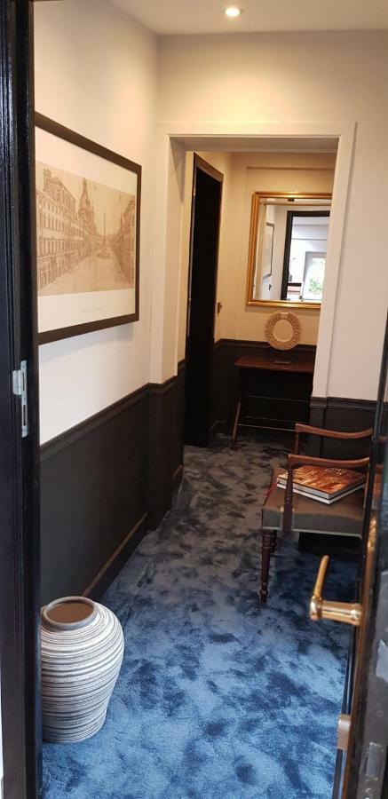 Les Grands Arbres Bed & Breakfast บรัสเซลส์ ภายนอก รูปภาพ